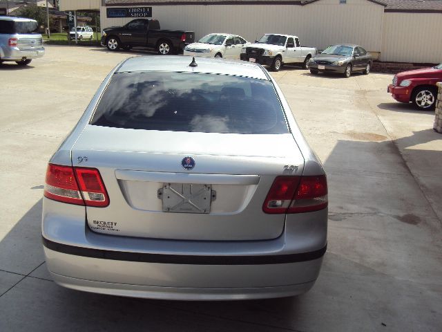 2003 Saab 9-3 Graduate