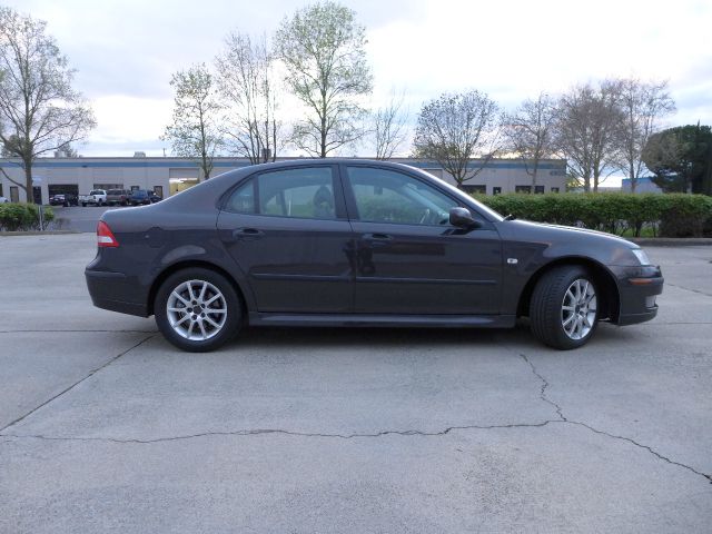 2004 Saab 9-3 Loaded W/ Nav