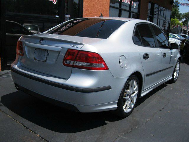 2004 Saab 9-3 35