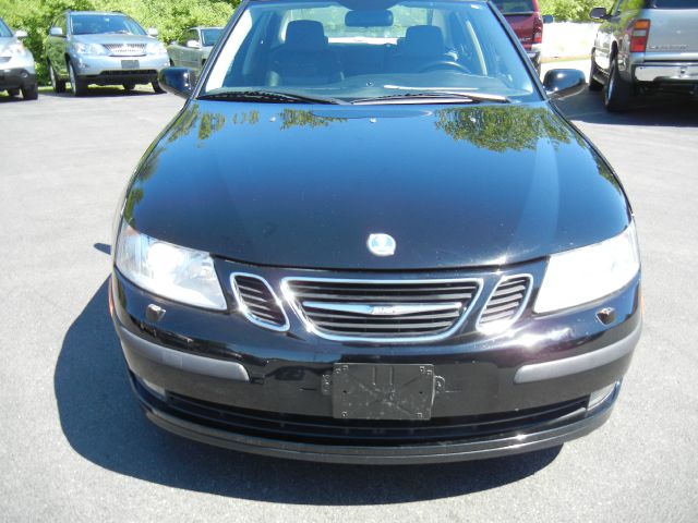 2004 Saab 9-3 Loaded W/ Nav