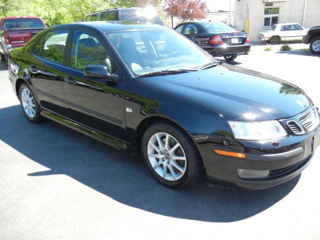 2004 Saab 9-3 Loaded W/ Nav