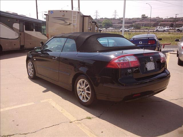 2004 Saab 9-3 Graduate