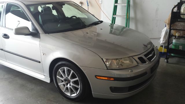 2004 Saab 9-3 Loaded W/ Nav