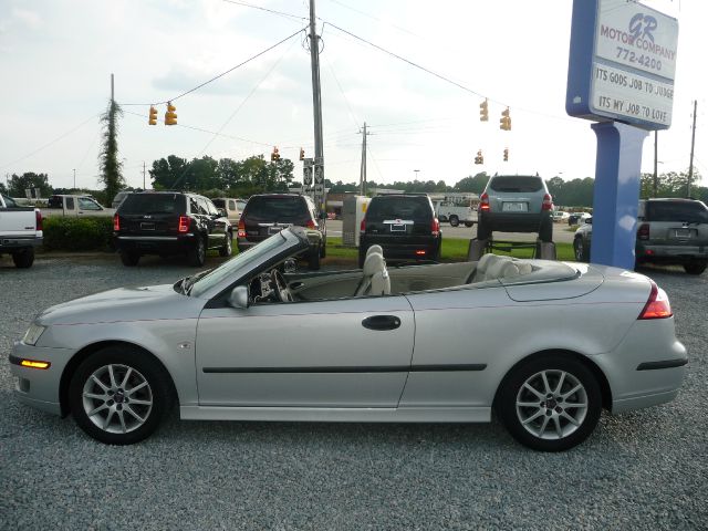 2004 Saab 9-3 Classic LT