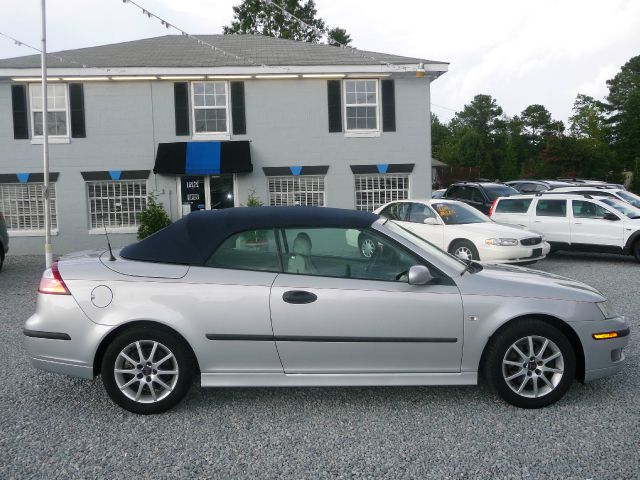 2004 Saab 9-3 Classic LT