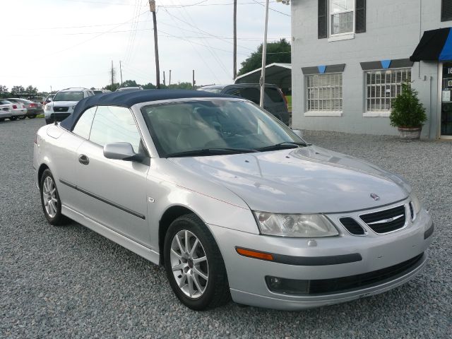 2004 Saab 9-3 Classic LT