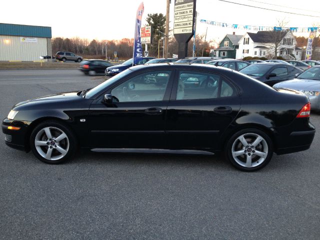 2005 Saab 9-3 Loaded W/ Nav