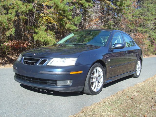 2005 Saab 9-3 35