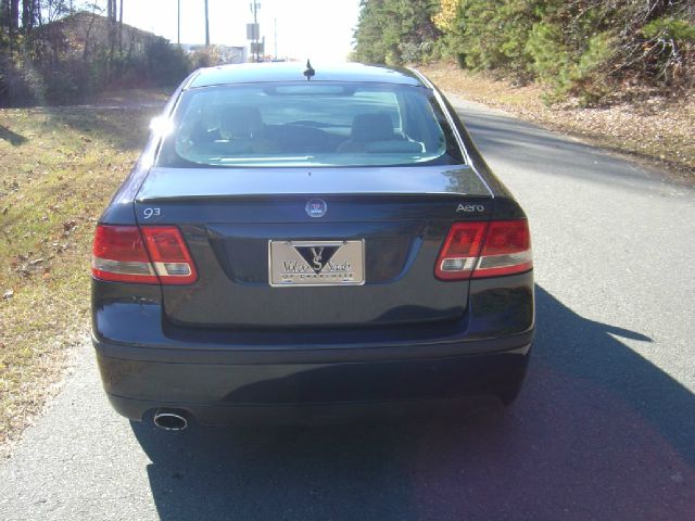 2005 Saab 9-3 35