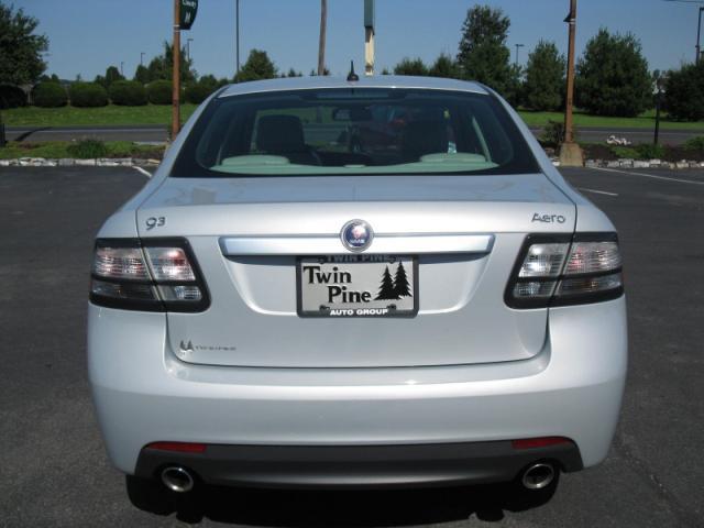 2008 Saab 9-3 35