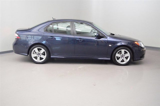 2009 Saab 9-3 Series 4.