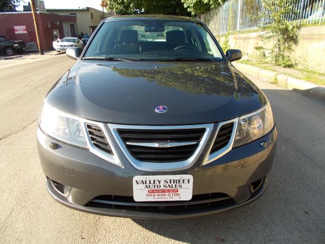 2010 Saab 9-3 Touring W/ Stow-n-go