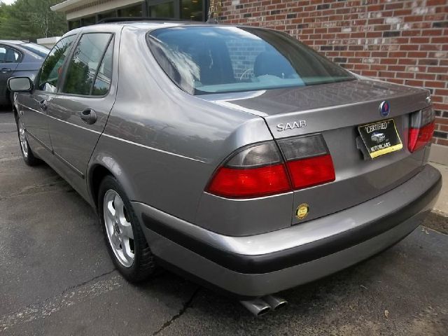 2001 Saab 9-5 SE