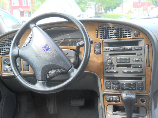 2002 Saab 9-5 Graduate