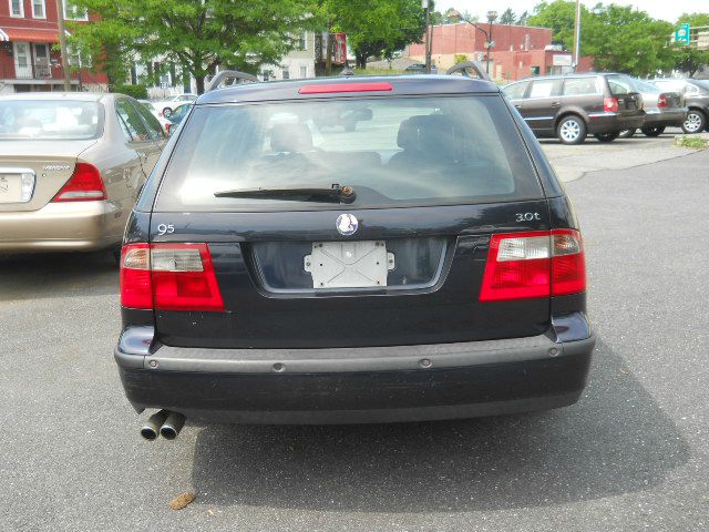 2002 Saab 9-5 Graduate