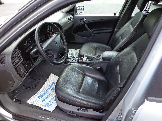 2003 Saab 9-5 3.5 FWD