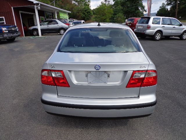 2003 Saab 9-5 3.5 FWD