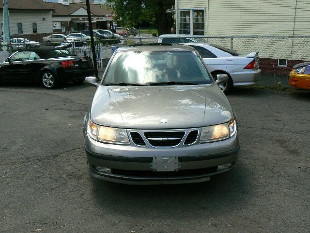 2005 Saab 9-5 SR5 DLX