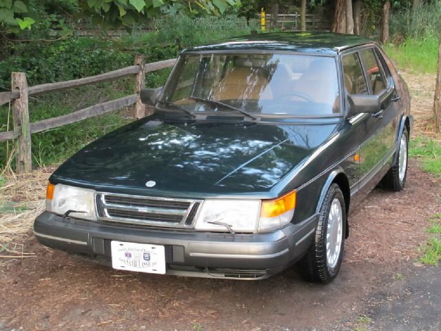 1993 Saab 900 15