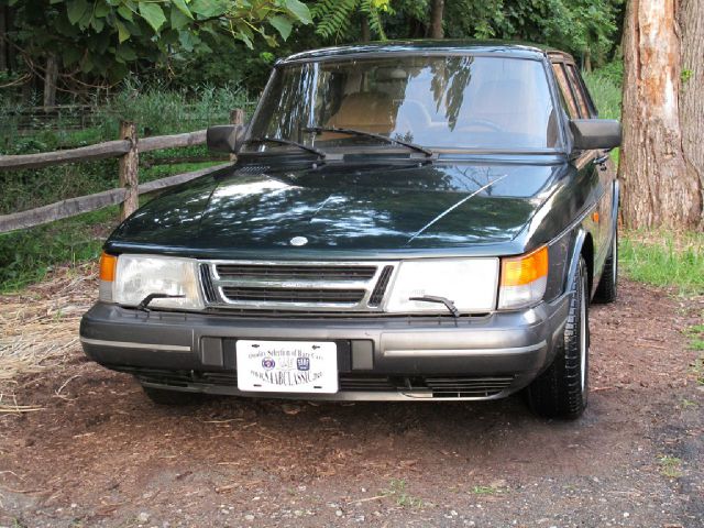 1993 Saab 900 15