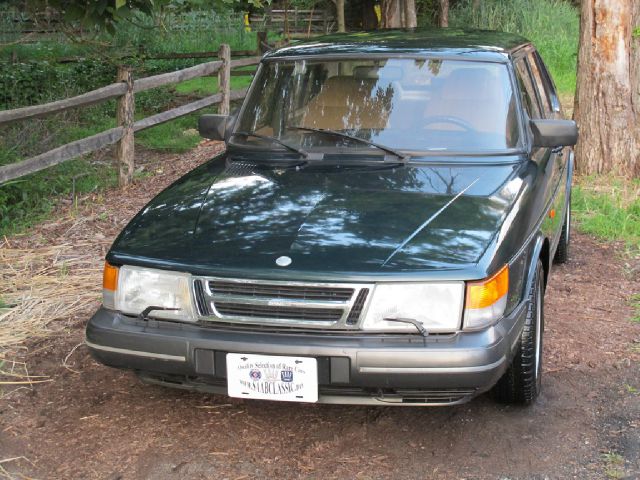 1993 Saab 900 15