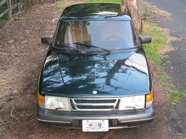 1993 Saab 900 15