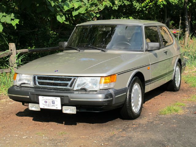 1993 Saab 900 W-1sc PKG