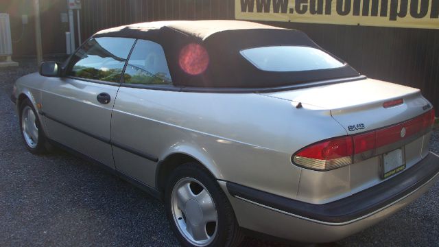 1996 Saab 900 XL 4X4 SLT