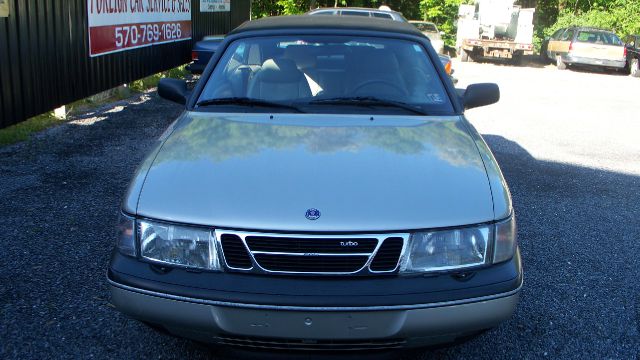 1996 Saab 900 XL 4X4 SLT