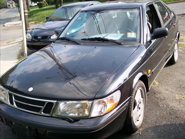 1998 Saab 900 SE