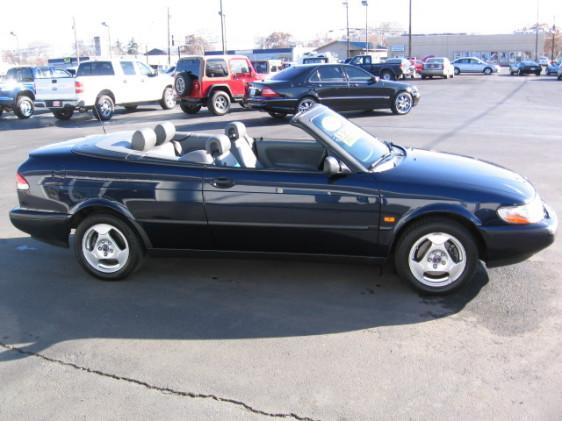 1998 Saab 900 Convertible