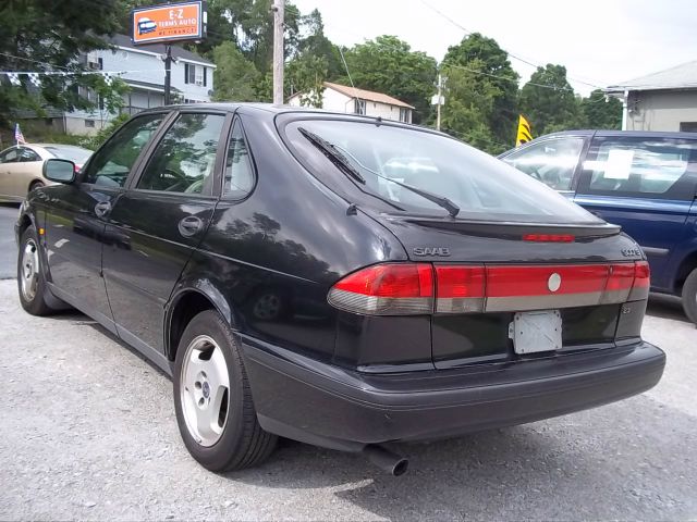 1998 Saab 900 15