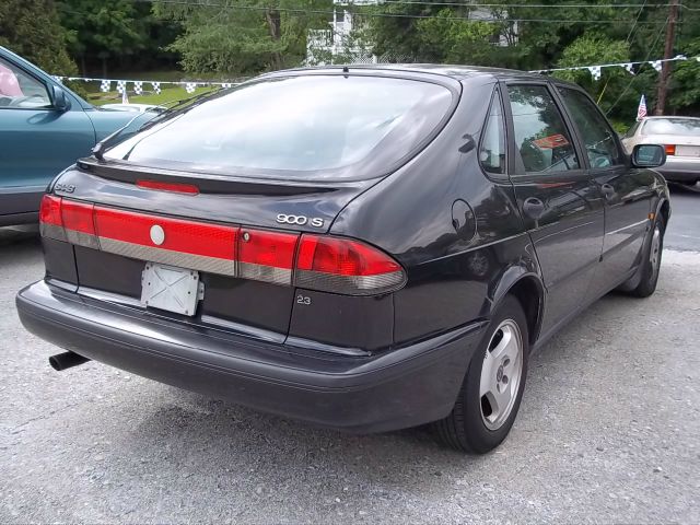 1998 Saab 900 15