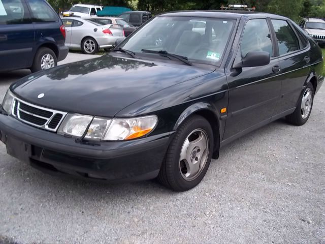 1998 Saab 900 15