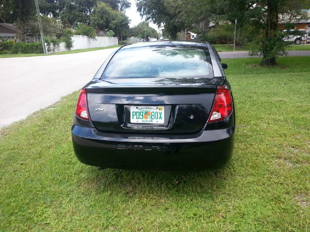 2003 Saturn Ion LE - Like New Clean Title