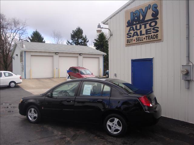 2004 Saturn Ion LE