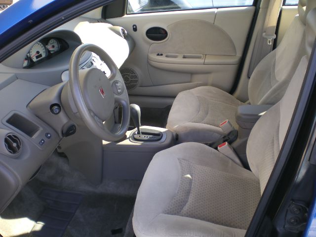 2004 Saturn Ion 2