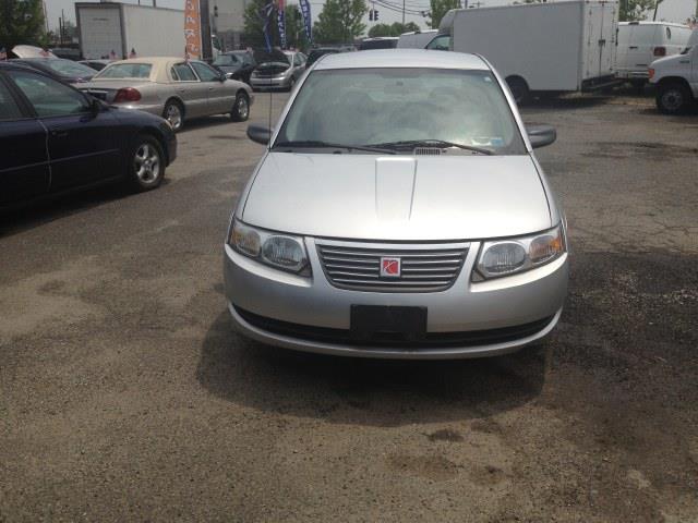 2005 Saturn Ion 2dr Cpe S SUV