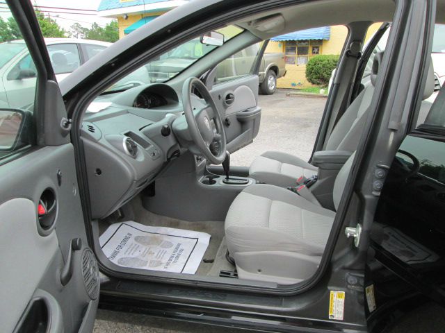 2007 Saturn Ion SLE - ONE Owner Clean Carfax