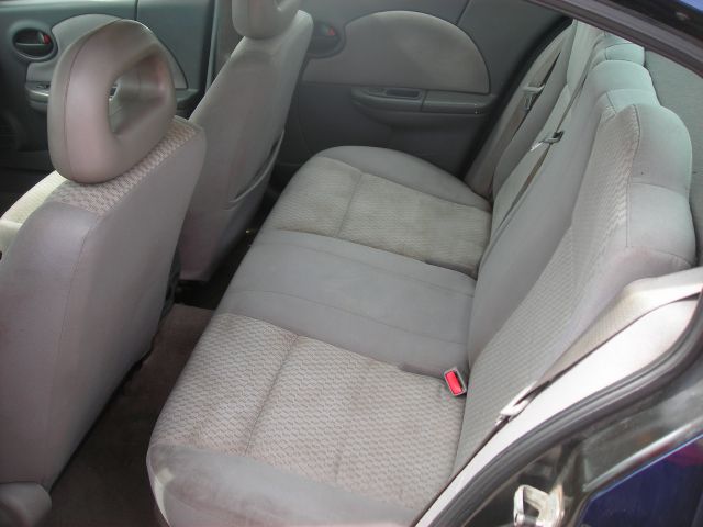 2007 Saturn Ion SLE - ONE Owner Clean Carfax