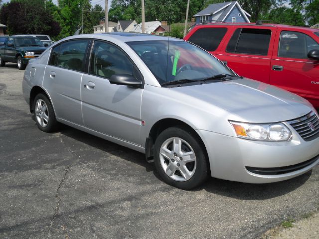 2007 Saturn Ion SLE - ONE Owner Clean Carfax