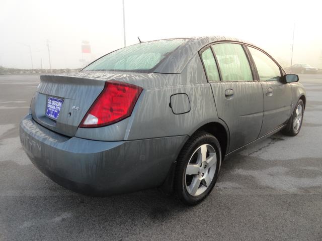 2007 Saturn Ion 2