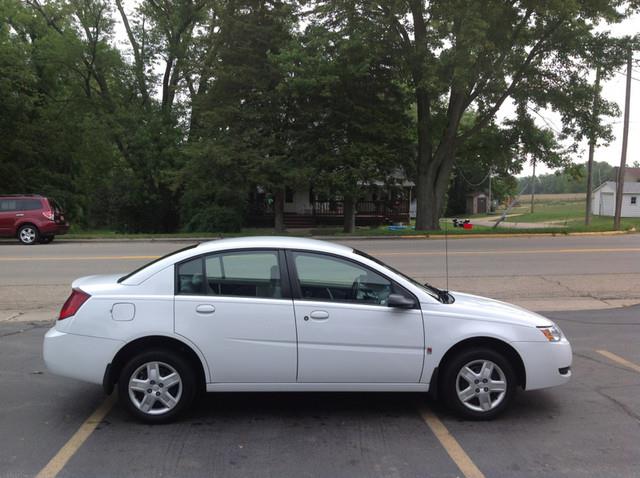 2007 Saturn Ion Lariat 4X4 DUAL