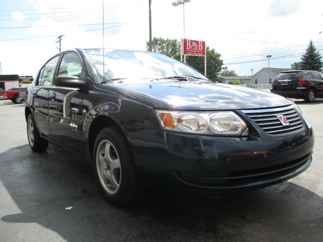 2007 Saturn Ion SLE - ONE Owner Clean Carfax