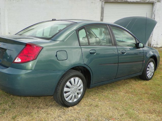 2007 Saturn Ion SLE - ONE Owner Clean Carfax