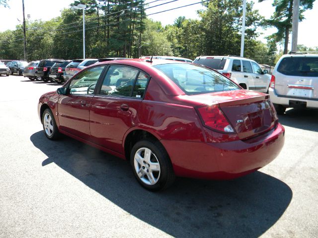 2007 Saturn Ion SLE - ONE Owner Clean Carfax