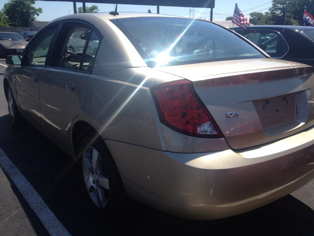 2007 Saturn Ion 4dr Quad Cab 140 WB