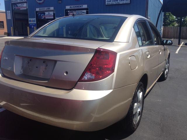 2007 Saturn Ion 4dr Quad Cab 140 WB