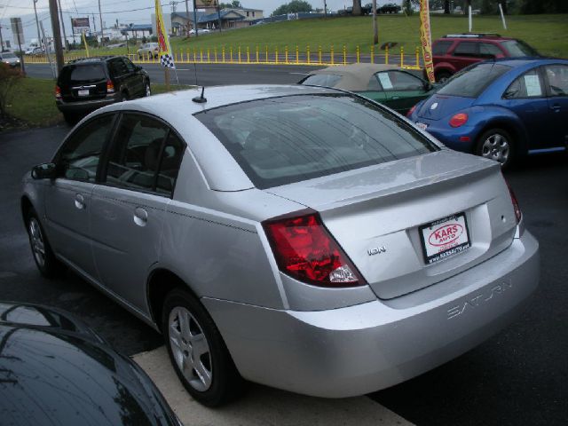 2007 Saturn Ion SLE - ONE Owner Clean Carfax