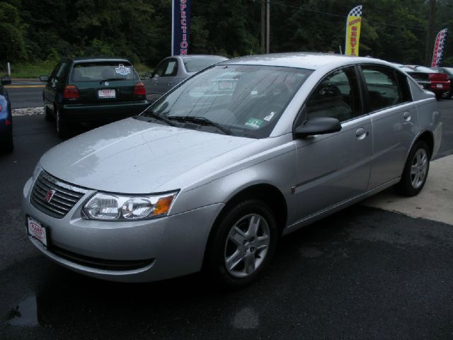 2007 Saturn Ion SLE - ONE Owner Clean Carfax